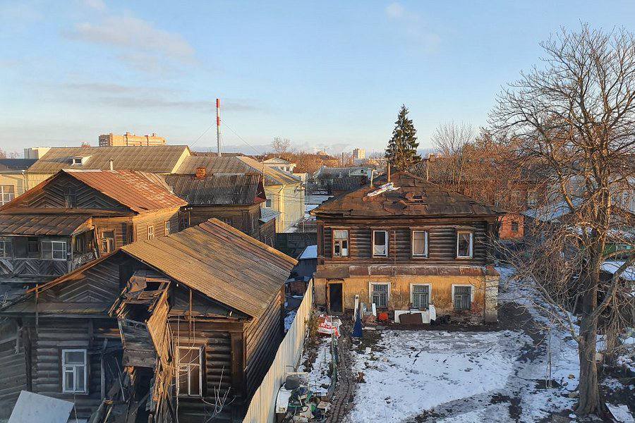 Тульская область РФ хочет "отстраивать Мариуполь", пока сами туляки выживают в бараках (фото)